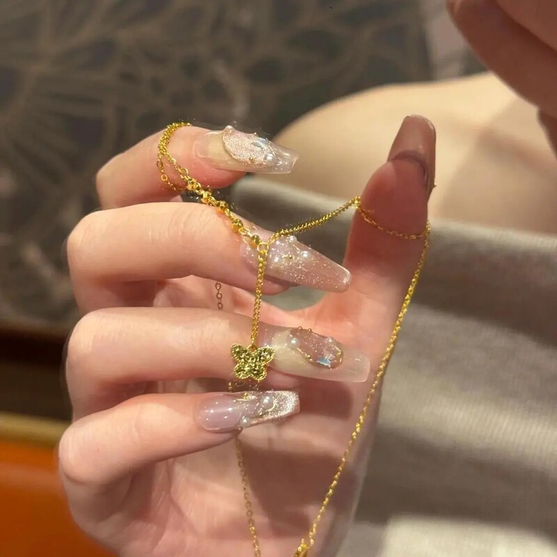 2025新款金色碎冰冰蝴蝶流苏项链女轻奢小众设计个性冷淡风锁骨链|undefined