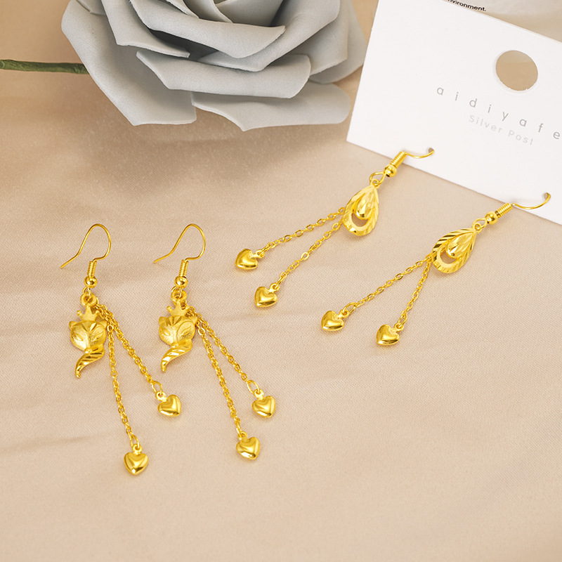 Nuevos pendientes nicho accesorios de las mujeres personalizadas líneas del oído moda zorro borla joyería estilo nacional Vietnam pendientes de oro