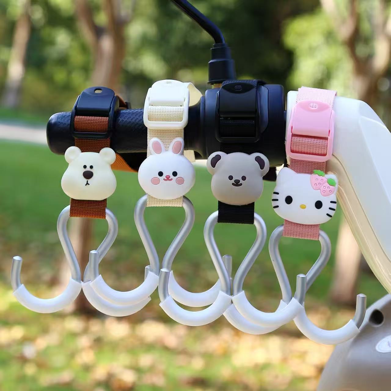 Universal Front-Mounted Heavy-Duty Hook for Electric Vehicles, Motorcycles, Bicycles, and Helmets