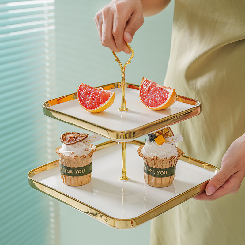 Luz nórdica de lujo de tres capas plato de fruta sala de estar hogar cerámica caramelo merienda plato té de la tarde postre mesa de decoración bandeja