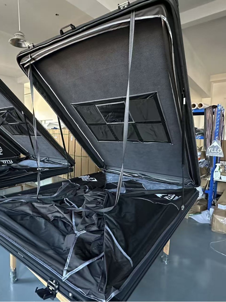 Fábrica de fuente puede personalizar al por mayor tiendas de techo triangular de aleación de aluminio sin construir SUV duro de apertura rápida