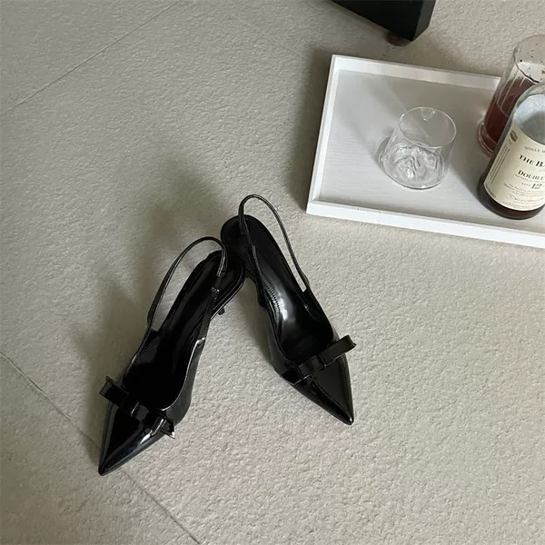 Black (9 cm)