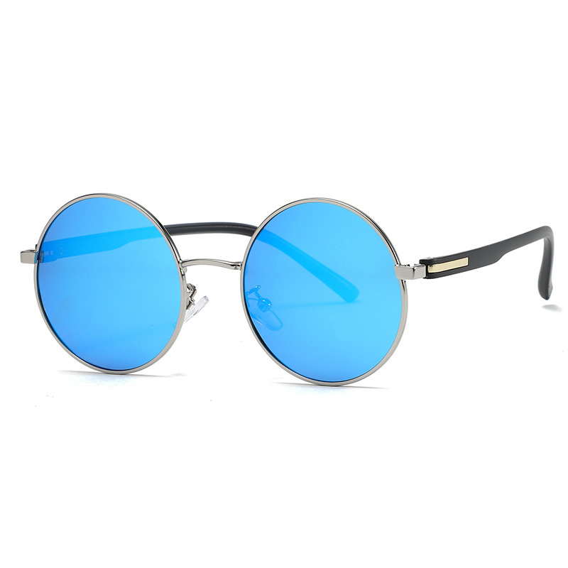 Fashionable trend sunglasses