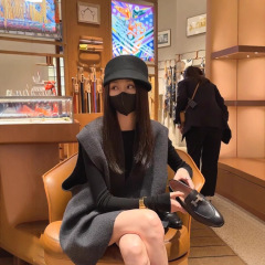 秋冬新款小香风套装裙女气质名媛慵懒宽松灰色毛呢马甲上衣两件套
