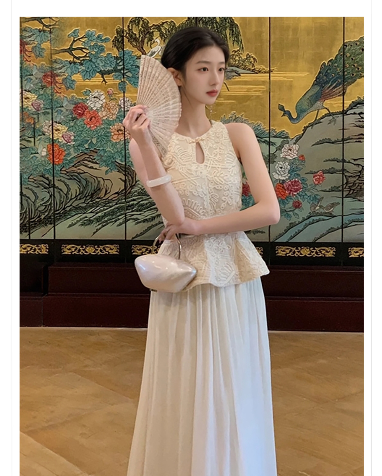 Bộ hai món áo vest không tay và chân váy thêu họa tiết phong cách quốc dân, thon gọn mùa hè — Váy nửa, Áo ba lỗ chi tiết 2