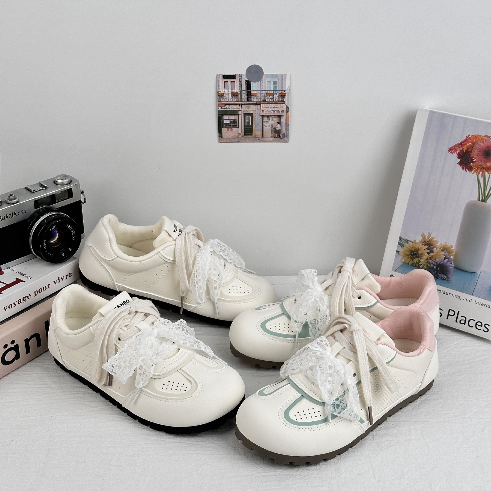 Zapatos de entrenamiento para mujeres 2025 nuevos zapatos de ballet de verano de base delgada zapatos de skate casuales de moda transpirables zapatos Gump