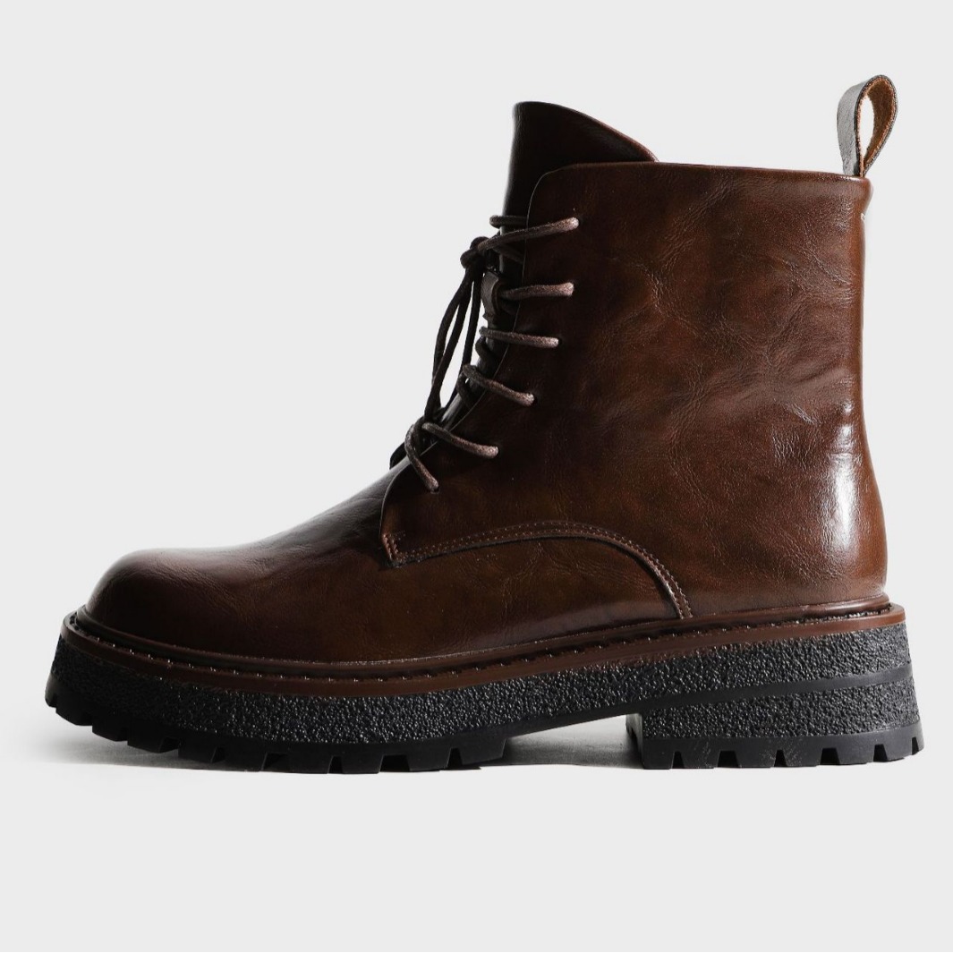2023 New High End Washed Horse Skin Shrink Pattern Round Head British Thick Sole Knight Boots Lace Up Martin Boots_voghion.com