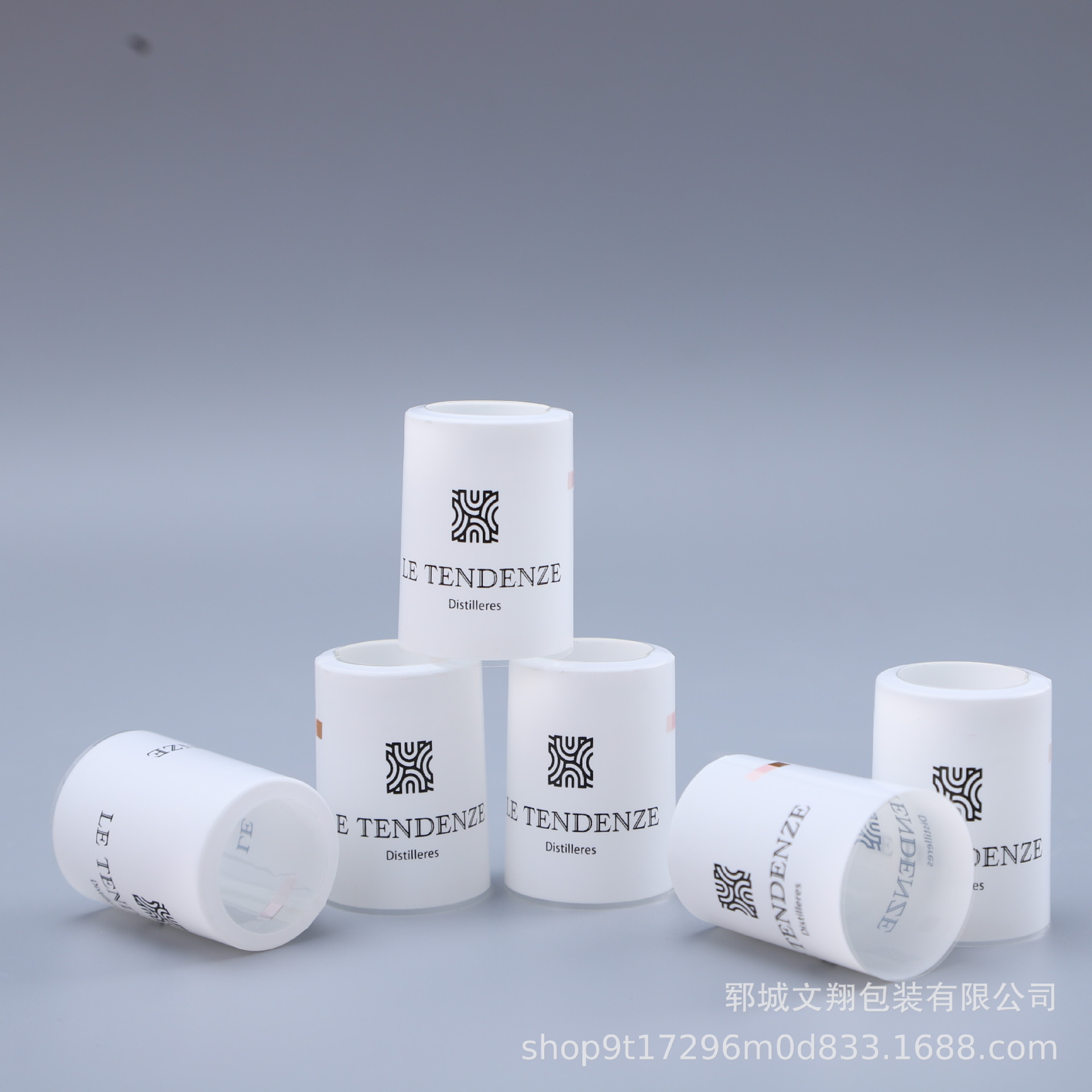 源头工厂定 制酒瓶热缩胶帽烫印logo瓶口PVC 热缩膜 白酒瓶密封套