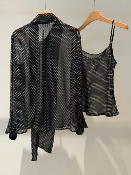 Spring elegant shirt with bow