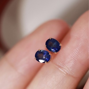 18K Gold Sapphire Earrings Finished Four-Claw Set Oval Sapphire Blue Color Rich Sapphire 1.4/Ct