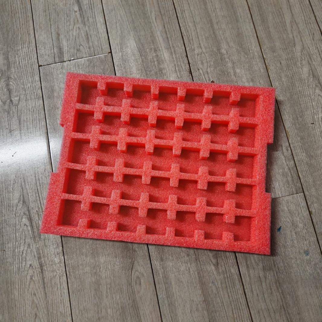 厂家供应红色珍珠棉泡棉EPE泡棉多种颜色多种密度冲型背胶