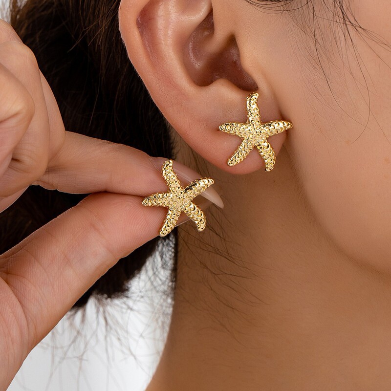 European and American Minimalist Fashion Starfish Earrings for Women Simple Niche Stud Versatile Commuter High-End Earrings European and American Minimalist Fashion Starfish Earrings for Women Simple Niche Stud Versatile Commuter High-End Earrings