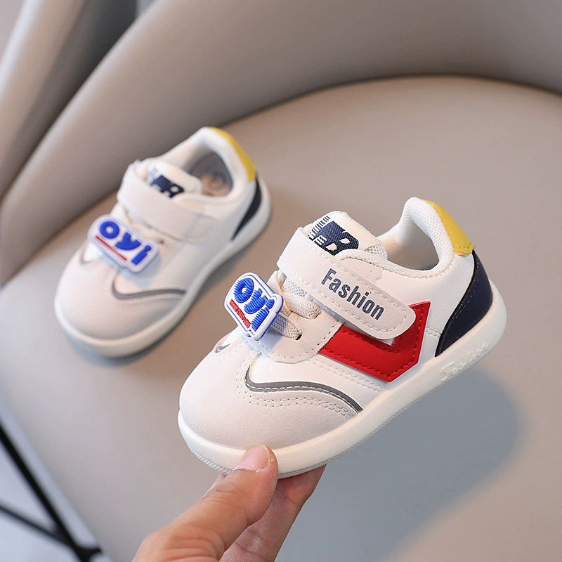 Children's demi-season fashionable casual footwear for early age, soft sole