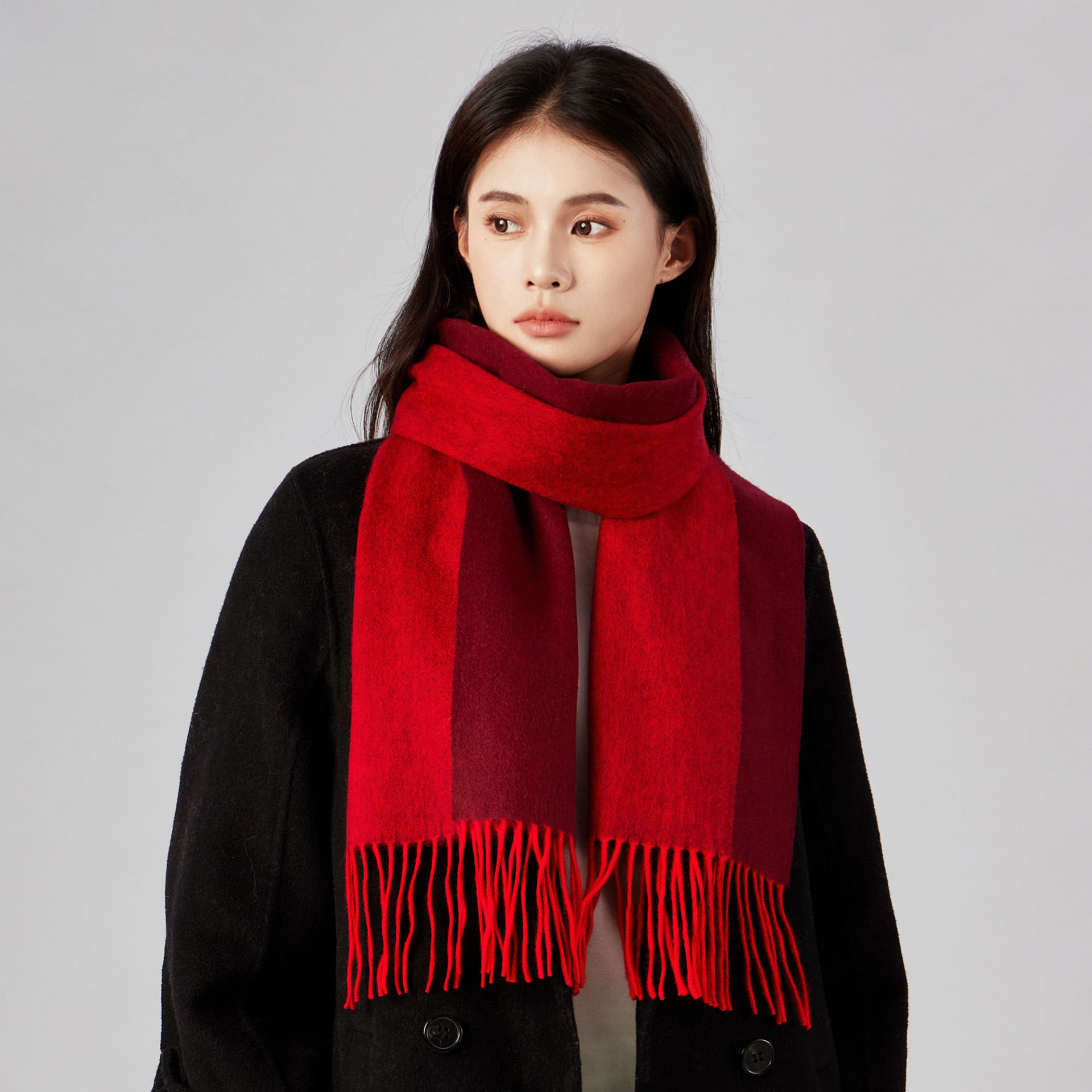 Bufanda simple de lana 100% para mujer, sensación de alta calidad, babero de color sólido de todo fósforo de invierno, chal cálido para hombres de otoño e invierno al por mayor