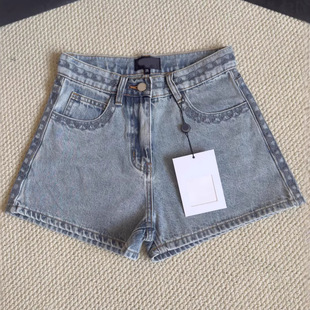 26ss�¿����͸߶�Ů�bС���L��߅�̽��{ɫ�����ٴ��ţ�ж�ѝŮ