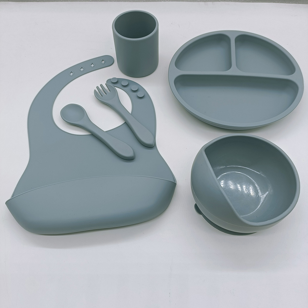 90克锁边围兜+直筒杯+圆形餐盘+蜗牛碗4喂养套装 圆形笑脸辅食餐盘