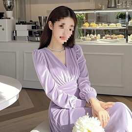 加绒加厚法式端庄大气长裙感浅紫色丝绒打底连衣裙女2024冬季