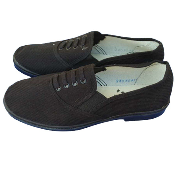 Black low casual footwear
