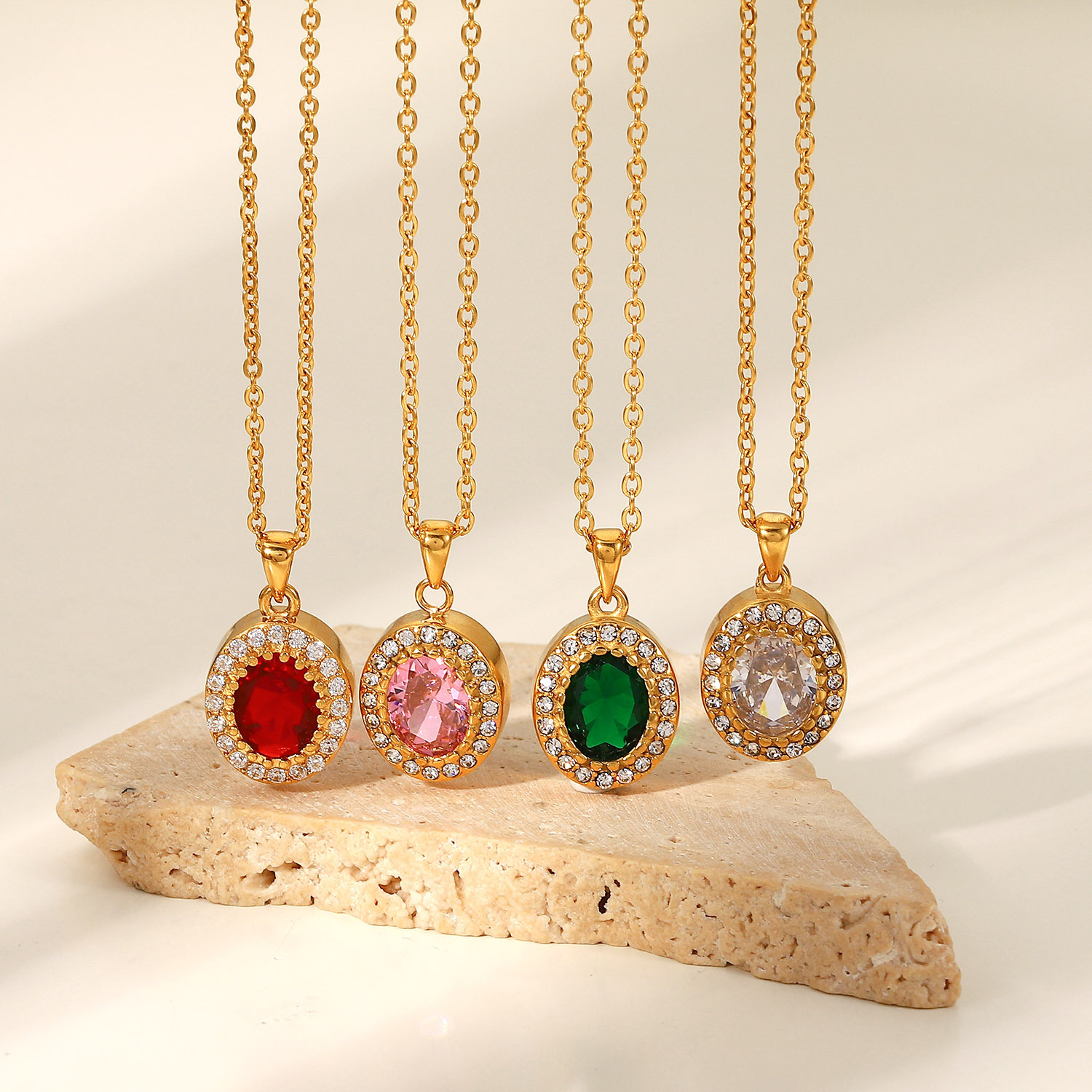 Fashion Oval Stainless Steel Plating Inlay Zircon Pendant Necklace 1 Piece