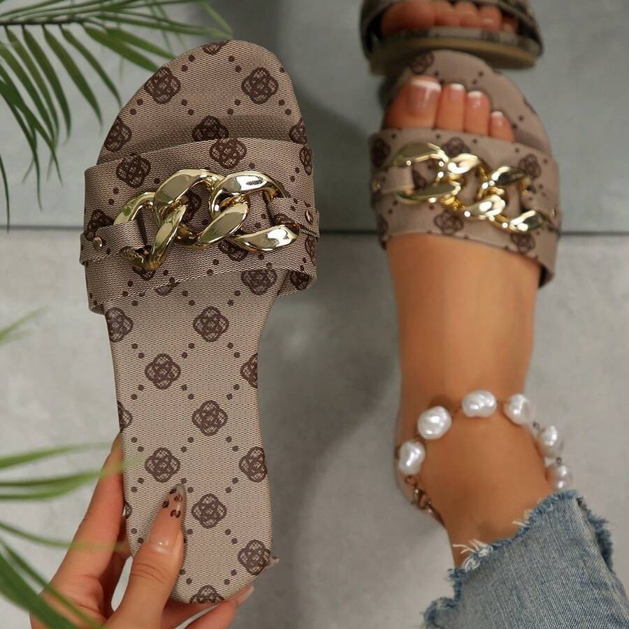 Sandalias Planas de Mujer de Cuero Sintético con Decoración Metálica para Uso Diario