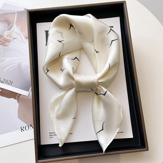 70 Silk Scarf Square Scarf High-end Korean Style Fashion All-match Professional Silk Small Scarf Retro Printed Silk Scarf for Women