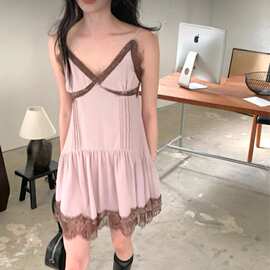 韩国chic 2026夏季新款韩系甜美蕾丝拼接吊带连衣裙