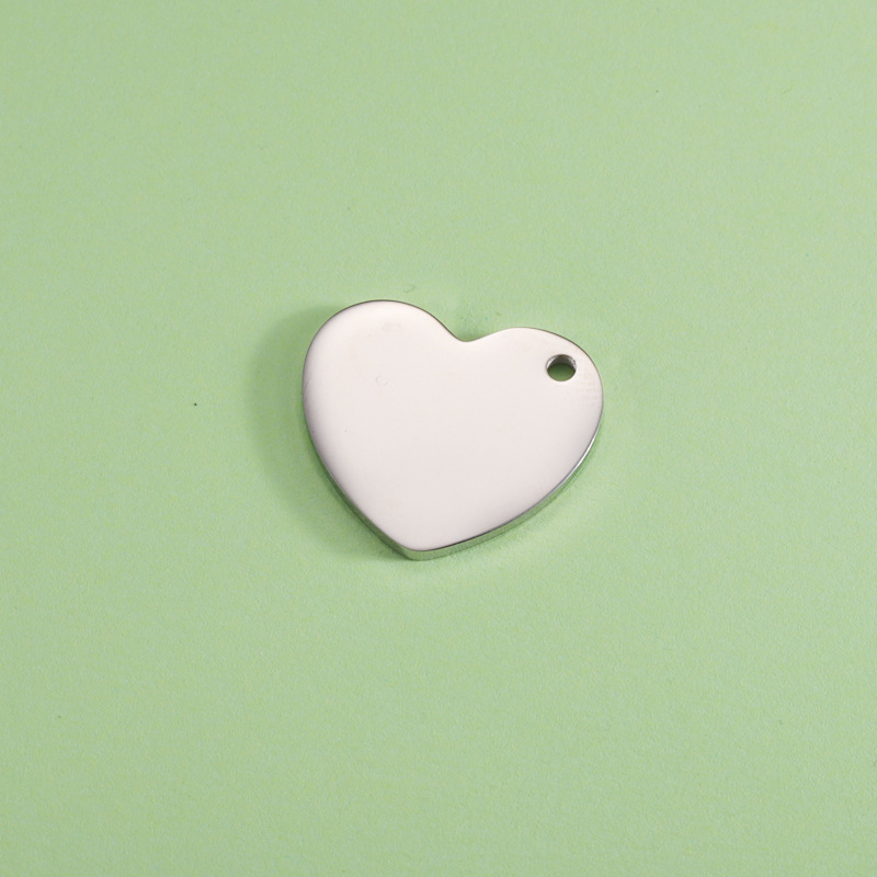 1 Piece Quantity 1 Piece 25*22.5mm Hole 1~1.9mm 304 Stainless Steel PVD Coated Real Gold Plated Customization Laser Engraving Heart Shape Polished Pendant DIY Jewelry Accessories