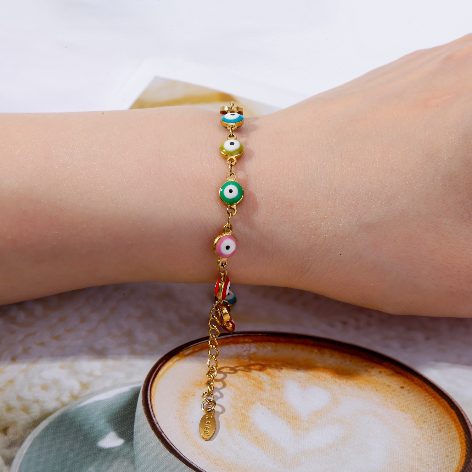 Real Gold Plated Plating Material Real Gold Plated 18K Gold Geometric 316 Stainless Steel Simple Style Classic Style Waterproof Non Tarnish Surgical Steel 316L Stainless Steel Bracelets