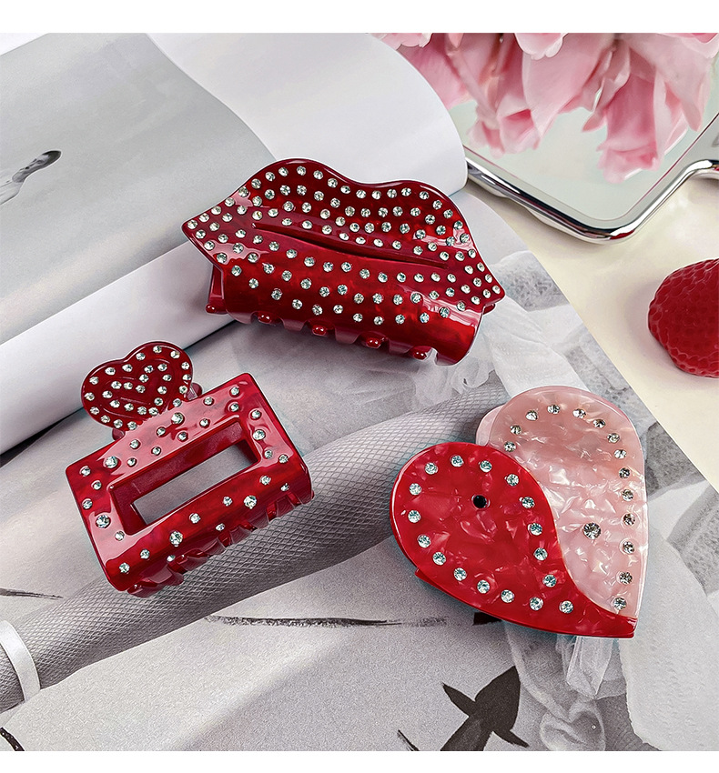 Women's Ig Style Lips Heart Shape Arylic Acetic Acid Sheets Inlay Rhinestones Pearl Hair Claws display picture 2