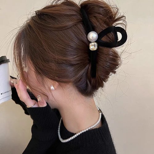French high-end velvet grab clip large hair clip for women 2024 new back head hair shark clip autumn and winter hair accessories