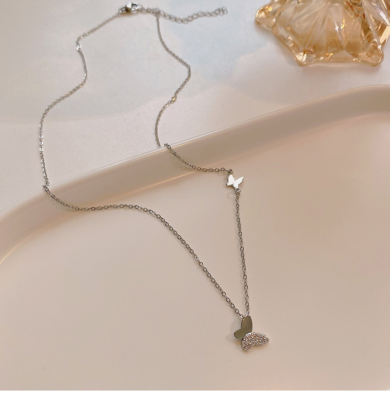 Micro-Inlaid Butterfly Titanium Steel Necklace Retro Clavicle Chain