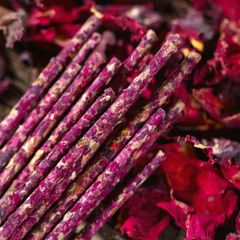 线香纯手工天然花瓣香手搓玫瑰茉莉桂花棒香秘鲁圣木留香厂家