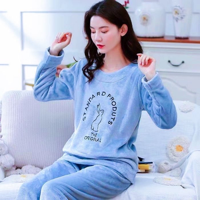 Transfronteriza Vietnam al por mayor otoño invierno pijamas franela espesa mujer dulce dibujos animados casuales mangas largas chaqueta ropa para el hogar