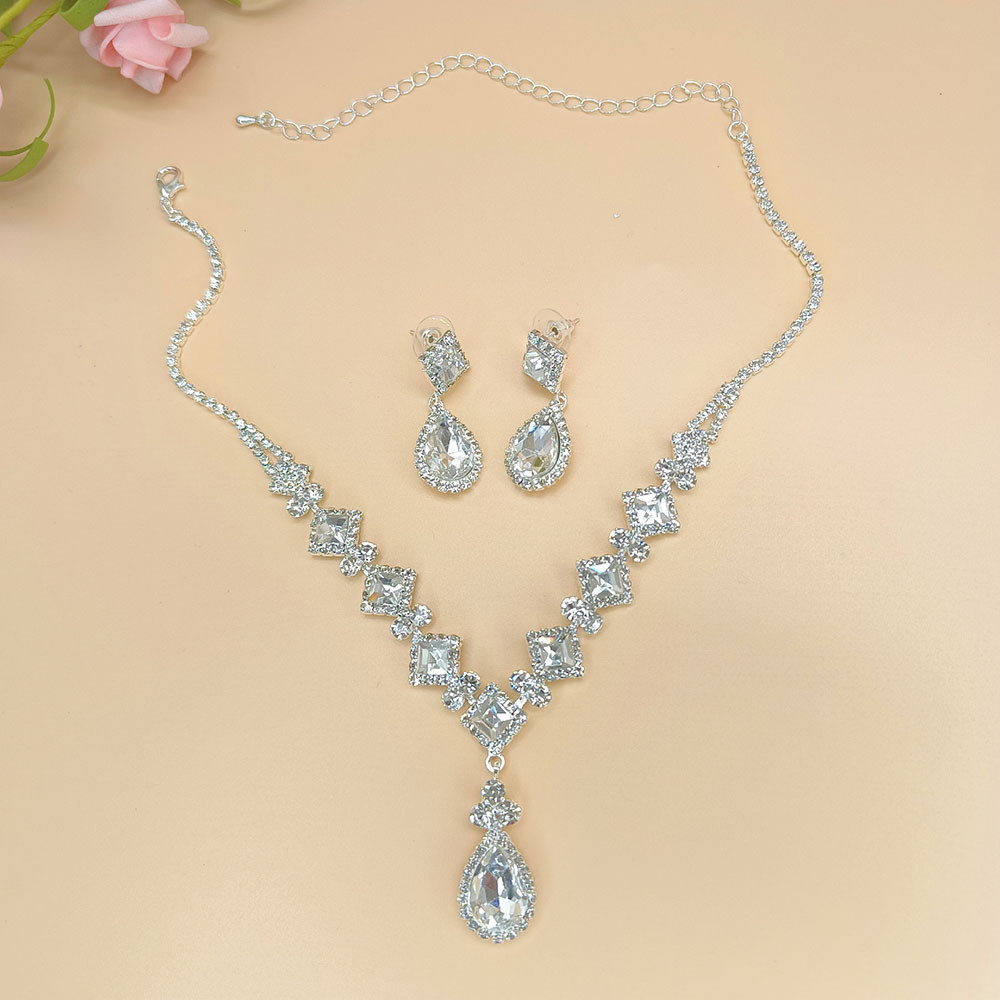 Fashion Water Droplets Rhinestone Inlay Zircon Bracelets Earrings Necklace 1 Set display picture 5