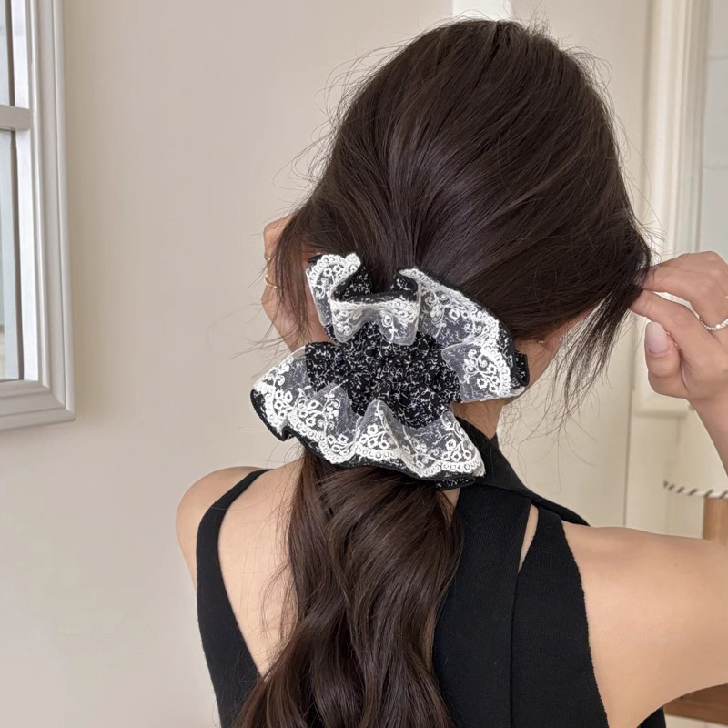 Anillo de cabello de intestino grande para mujeres 2025 nueva sensación de alta calidad bola cabeza de cola de caballo encaje flor cabello cuerda de cabello de alta elasticidad tocado