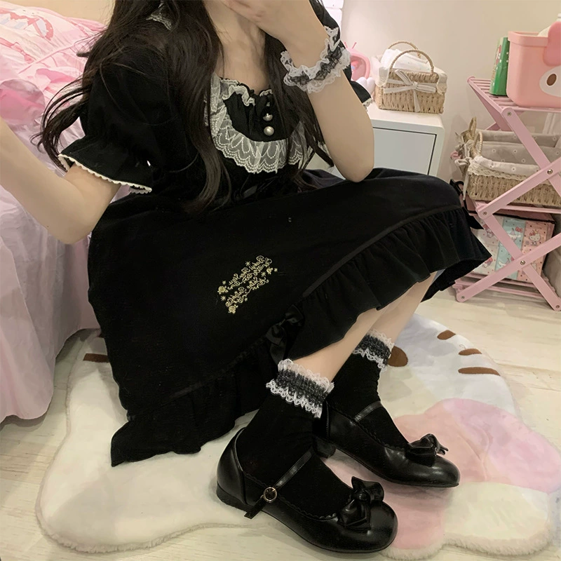 Tide, Japanese black lace bracelet, student pleated skirt, fashionable accessory, Lolita style, simple and elegant design