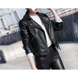 皮衣女春秋新款女装短款韩版修身显瘦机车小皮衣克大码外套