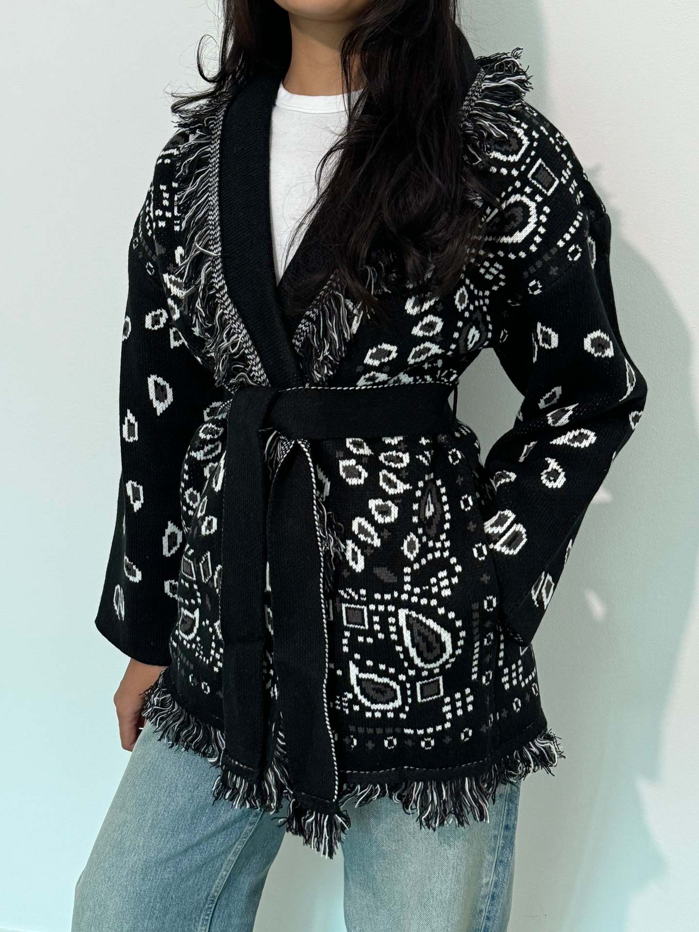 Spring and Autumn Cross-Border Women's Fashion New Style New Color Ethnic Style Fashion Shawl Lapel Floral Tassel Knitted Lace-Up Cardigan for Women