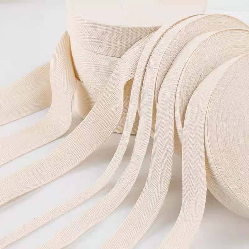 Fabricante de algodón en stock negro y blanco poliéster algodón en zigzag 2.0cm un solo en zigzag dobles accesorios de banda