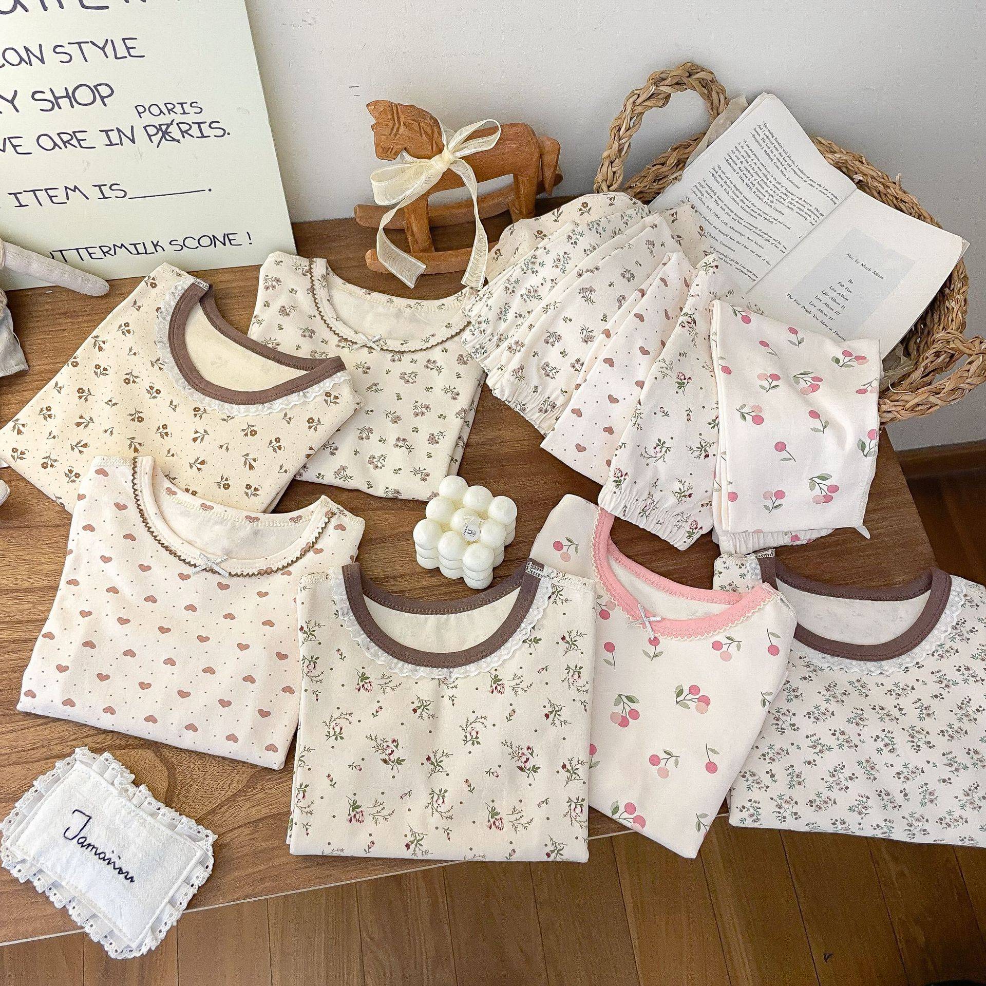 2025 Children's Pure Cotton Small Floral Lycra Seamless Pajamas Autumn Clothes and Pants Forest Style Boys and Girls Home Wear Set