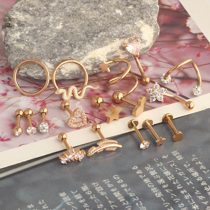 Pointed titanium steel lip stud product view