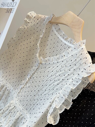Black polka dot fungus lace sleeveless shirt, women's summer new style, slimming and all-matching temperament, V-neck, beautiful small shirt top