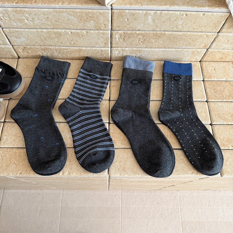 Gray-blue tone~New autumn college-style striped mid-calf socks for women, blue and gray color-blocking, seamless, Korean-style versatile socks Gray-blue tone~New autumn college-style striped mid-calf socks for women, blue and gray color-blocking, seamless, Korean-style versatile socks