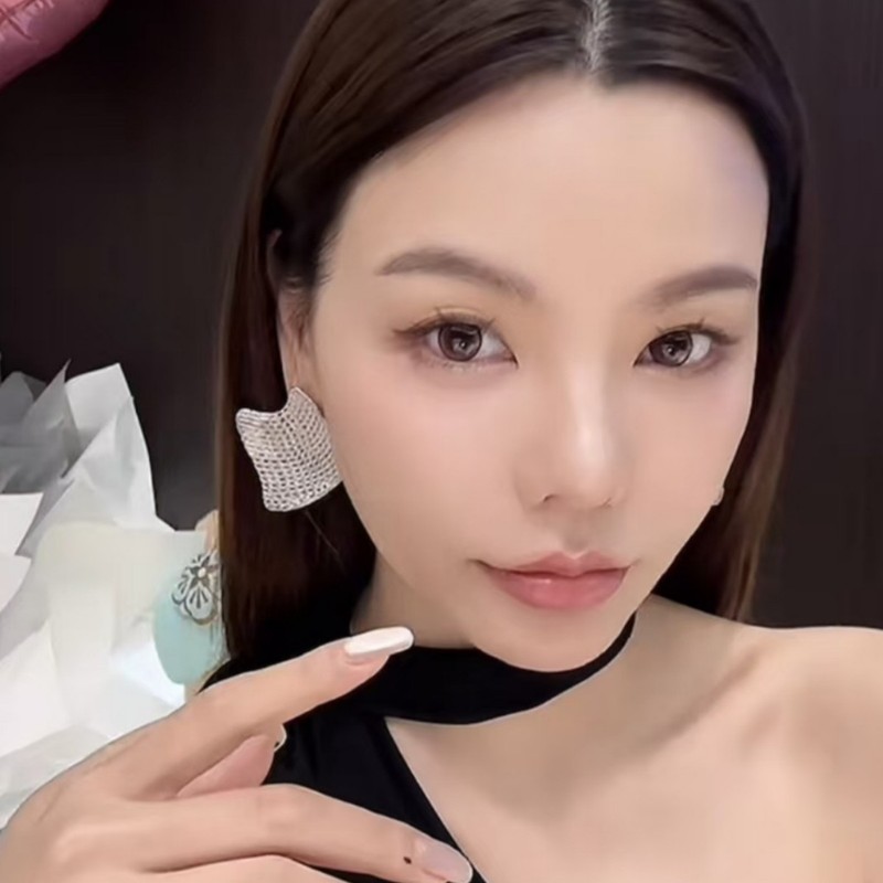 新品浪花满钻几何耳环法式轻奢小众设计高级感重工气质耳钉戒指套|undefined