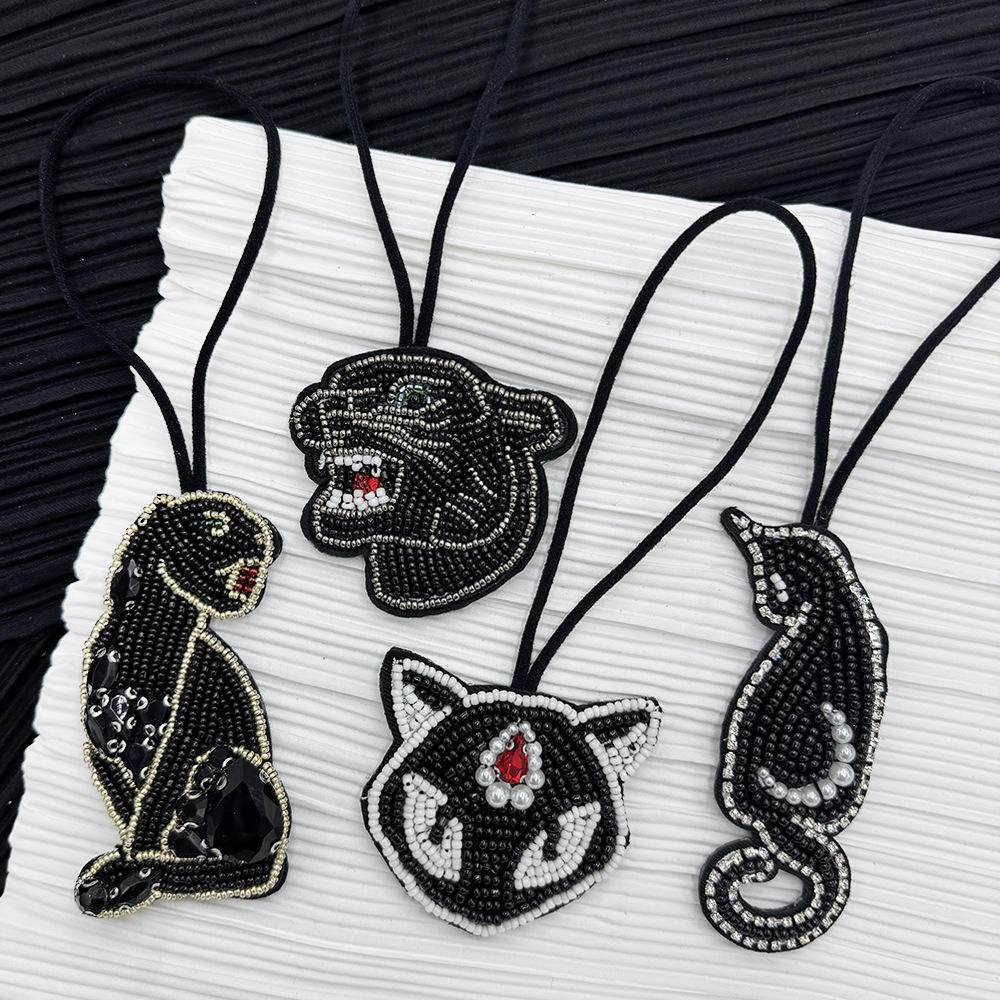 时尚个性暗黑风猫咪头像老虎箱包钥匙扣潮流挂件包包配饰串珠挂饰