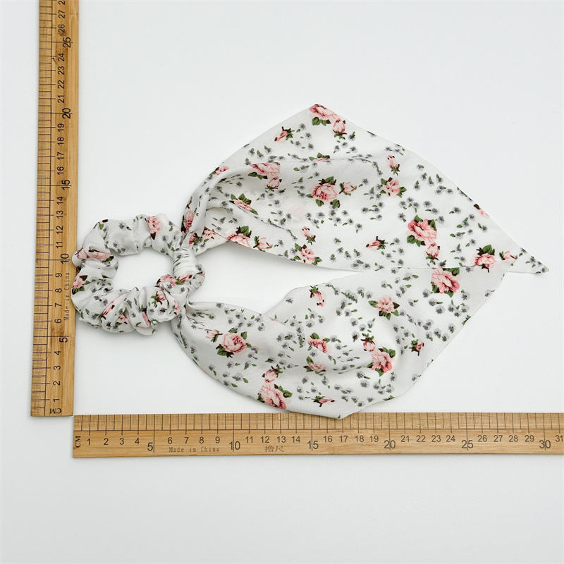 18g Weight Hair Tie Hair Accessories Type 1 Piece Quantity Casual, Holiday, Street Occasion Cloth Material Flower Pattern All Seasons Season Women's Gender Elegant, Sweet, Simple Style Style Elegant Sweet Simple Style Women's Flower Cloth Hair Tie 12