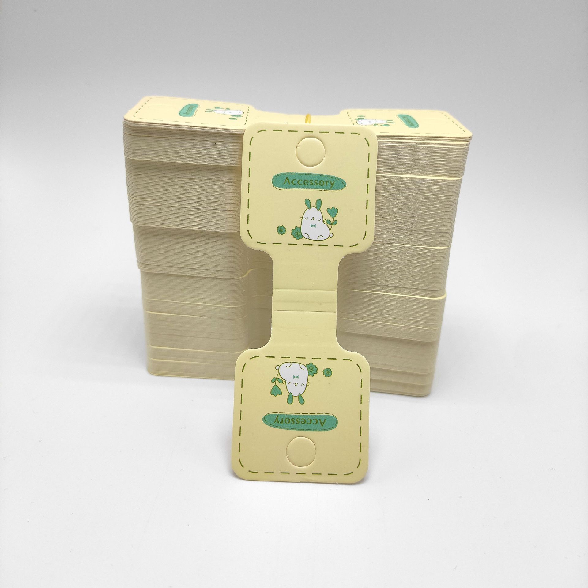 200张一捆儿童皮筋包装diy配件卡通纸卡发圈挂卡对折卡纸批发