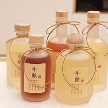 网红分装泡酒玻璃瓶果酒瓶白酒玻璃酒瓶透明实木塞空酒瓶自酿