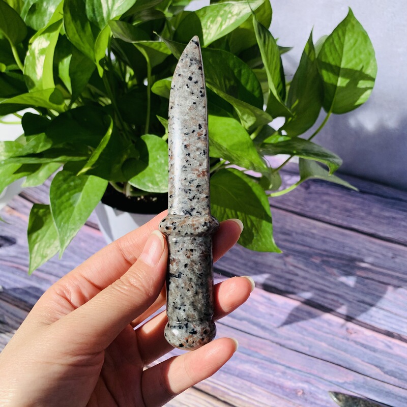 供应 多种材质天然水晶匕首 家居办公装饰摆件 图 4