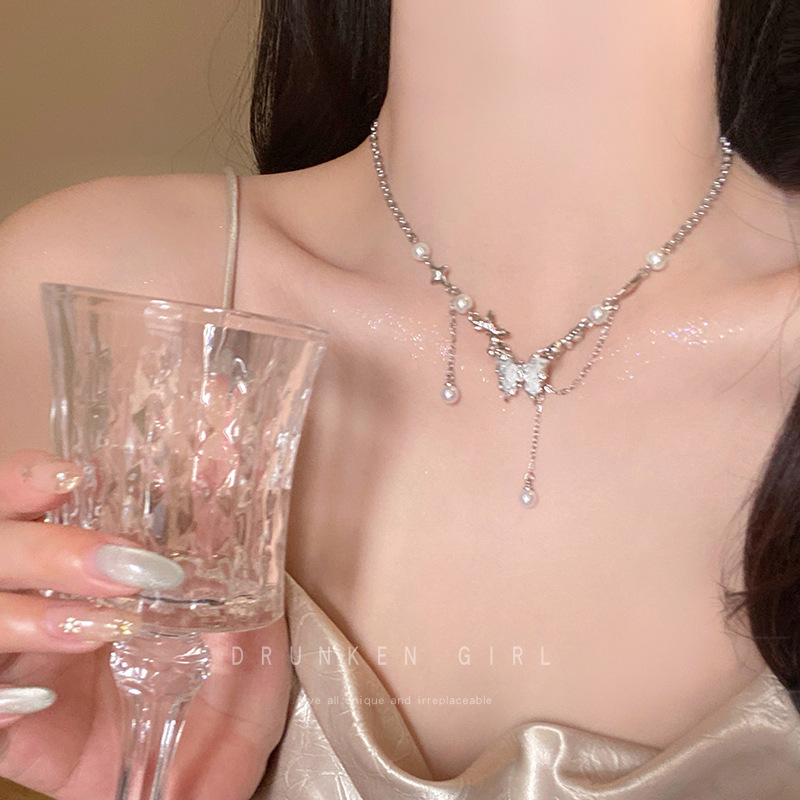 双层叠戴蝴蝶珍珠流苏项链女款夏轻奢高级感锁骨链海边配裙子配饰|undefined